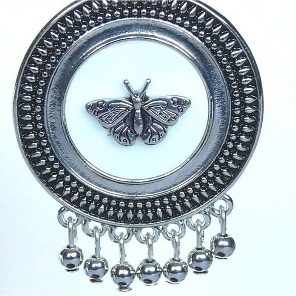 Lia Sophia "SOUVENIR" Fringed Pendant/Slide M-O-P, NWT Chain Is Not Included - Picture 6 of 6